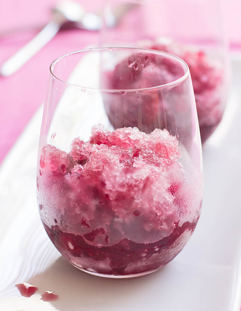 Beat the heat with cold, crunchy, ever-so-slightly alcoholic Wine Slushes / Jill Hough.com