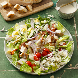 4 tips for finger lickin' chicken breasts, plus a delicious way to enjoy them, Classic Cobb Salad / JillHough.com #cobbsalad #classicsalad #dinnersalad #chickensalad #bacon #chicken #bluecheese #avocado #tomatoes #hardboiledeggs #cookingtips #cookingclass