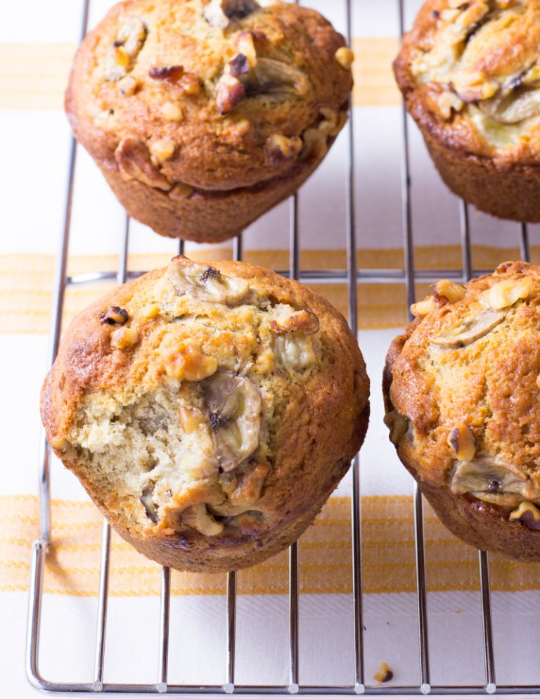 Banana Walnut Muffins / Jill Silverman Hough