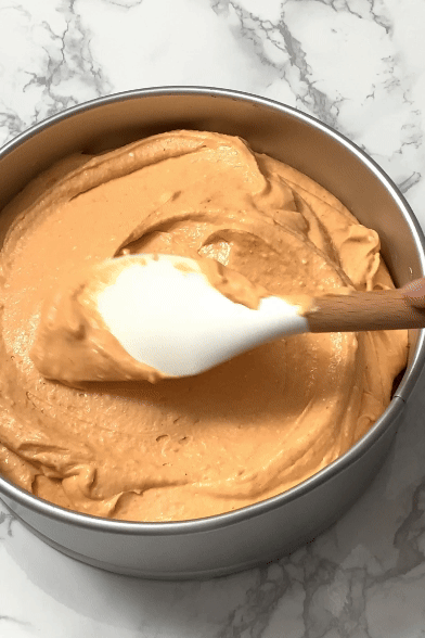 Smoothing cheesecake gif